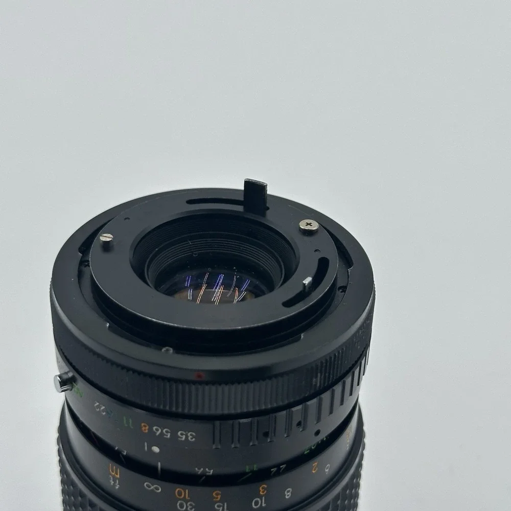 35-135mm f/3.5-4.5 Manual Focus Zoom Lens Canon FD Mount Multicoated 58mm